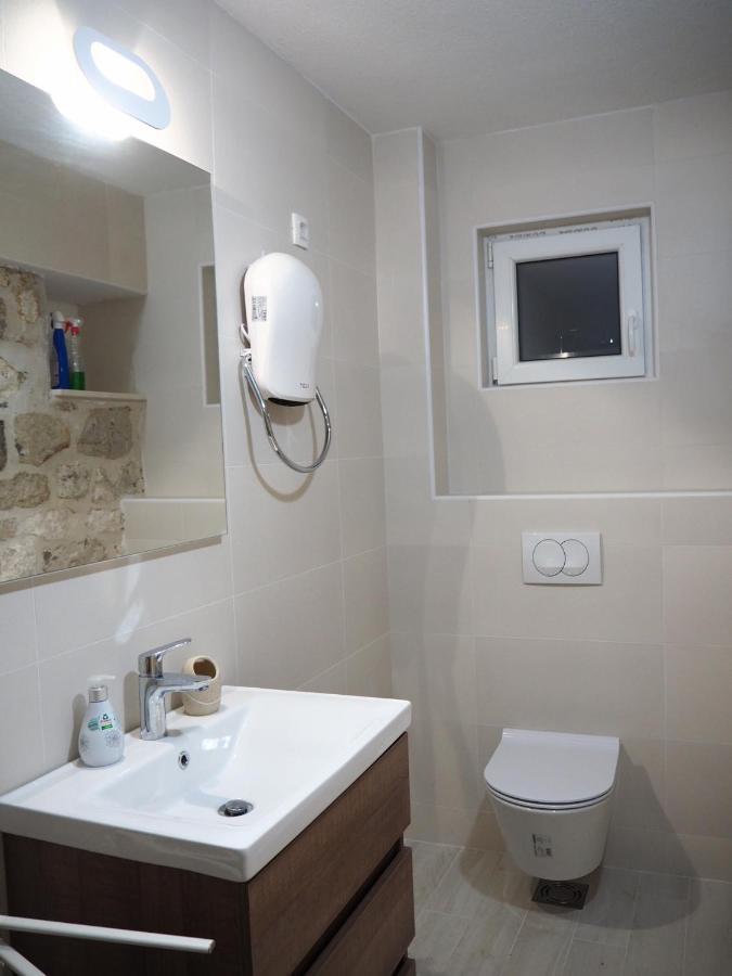 Romantic Stone House By The Sea **** Κότορ Εξωτερικό φωτογραφία