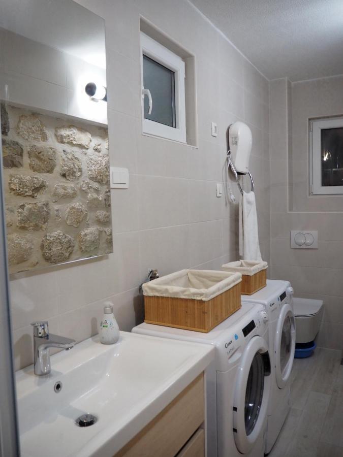 Romantic Stone House By The Sea **** Κότορ Εξωτερικό φωτογραφία