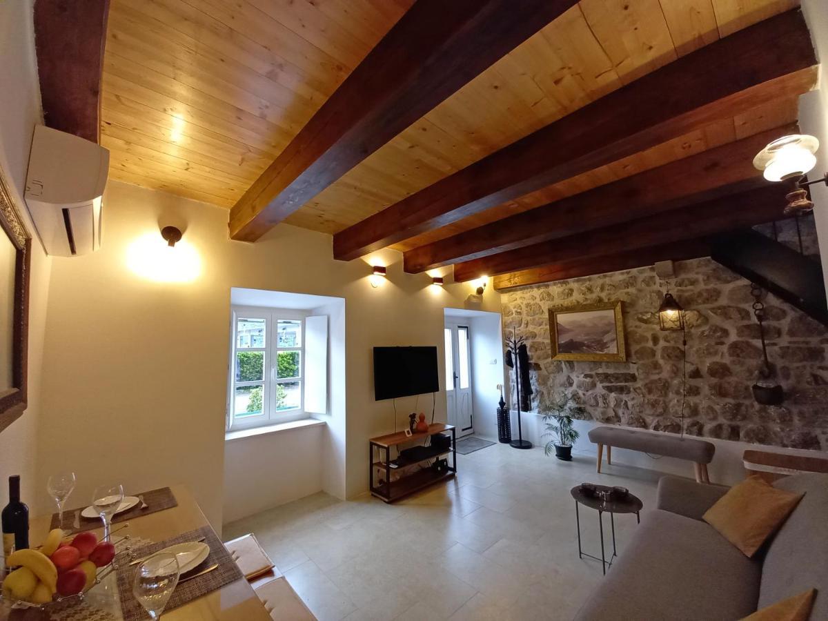 Romantic Stone House By The Sea **** Κότορ Εξωτερικό φωτογραφία